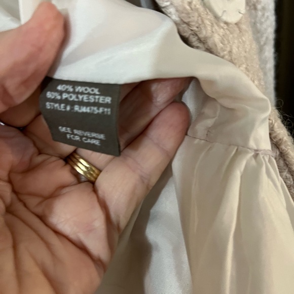 Ladies Ryu Boucle wool blend coat Anthropologie, Size M, Beige,nice snap front - Picture 4 of 5